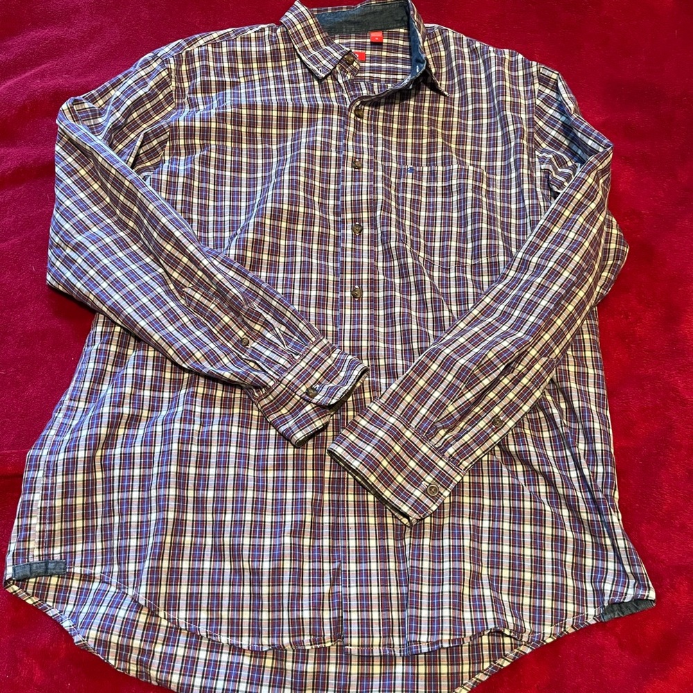Men’s IZOD long sleeve button up